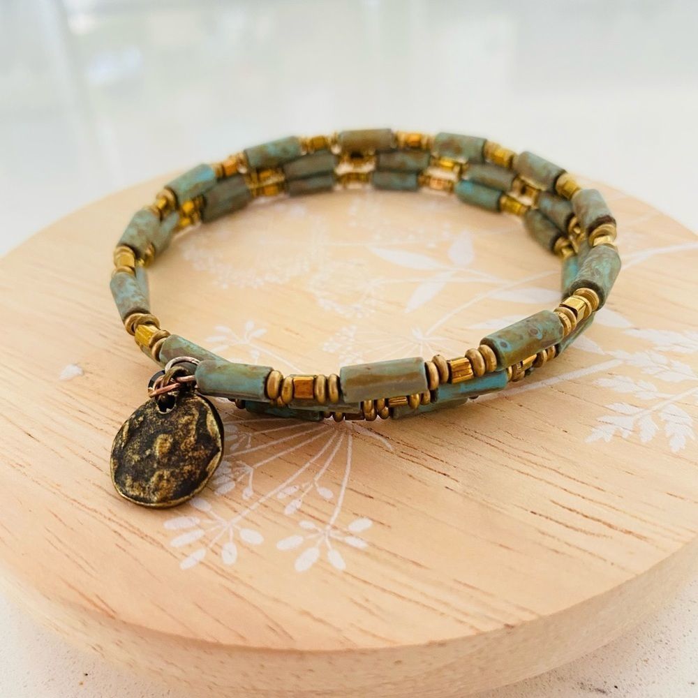 Handmade Atlantis Memory Wire Bracelet